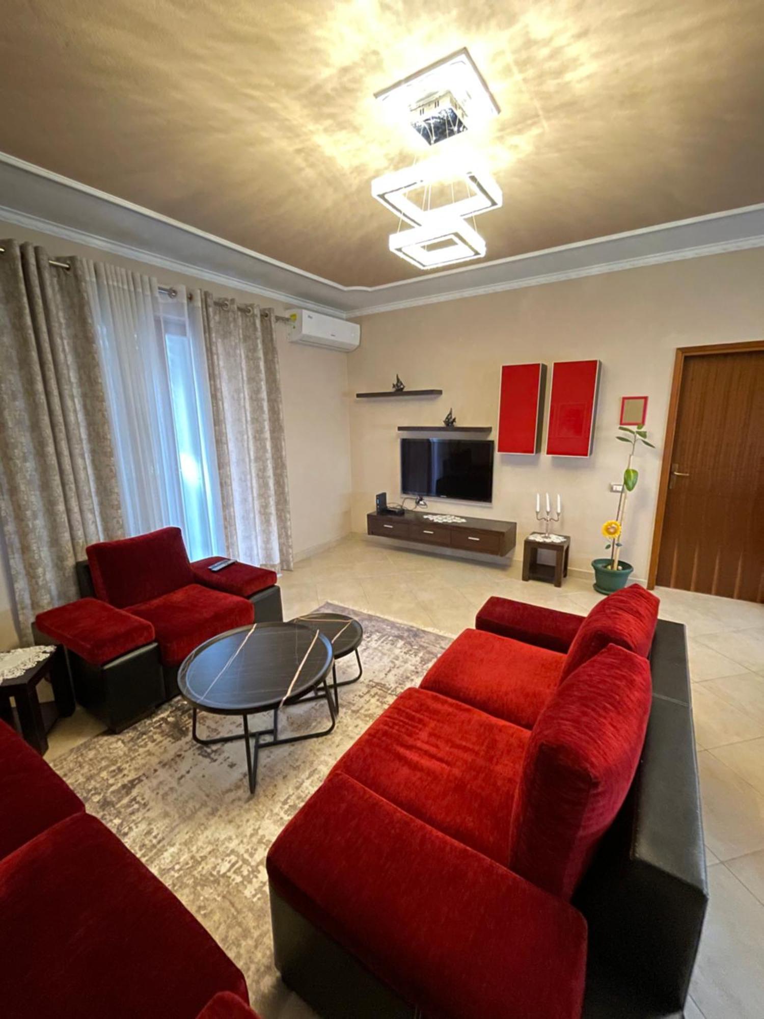 Skybase Apartment Tiranë Ngoại thất bức ảnh